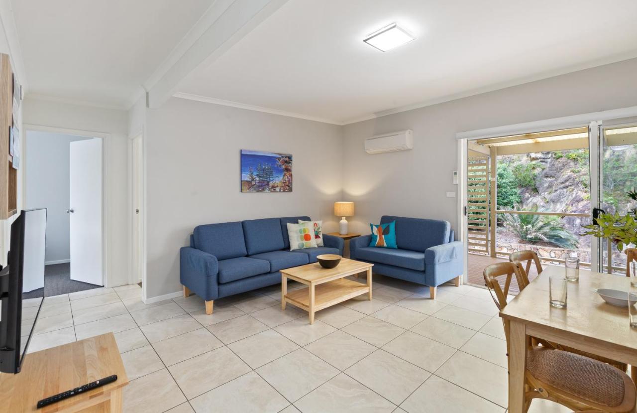 Tathra Beach House Holiday Apartments ภายนอก รูปภาพ