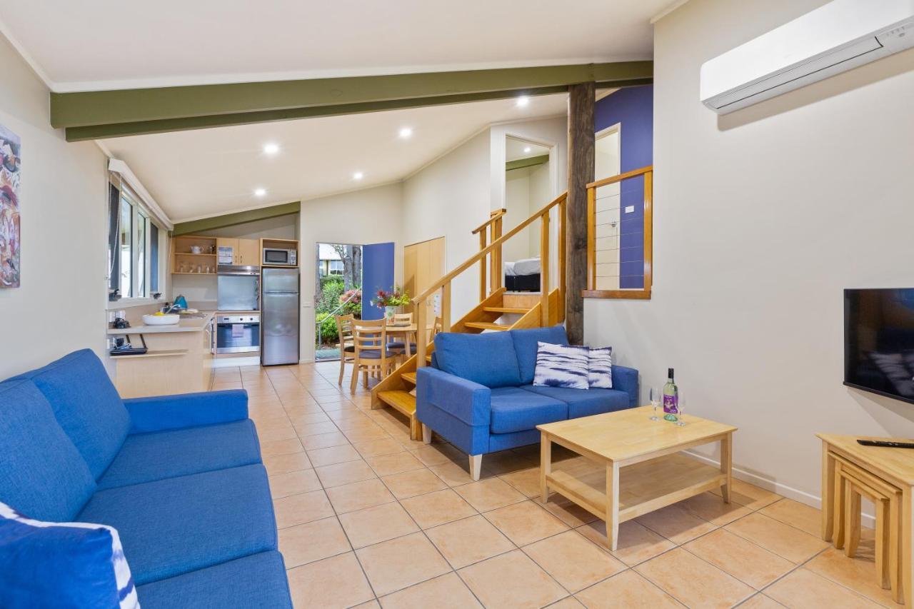 Tathra Beach House Holiday Apartments ภายนอก รูปภาพ