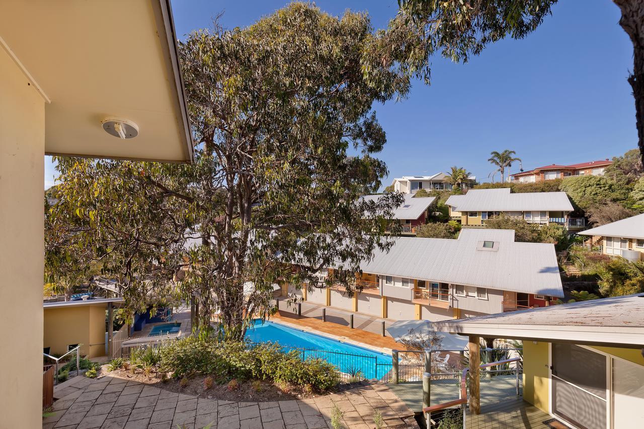 Tathra Beach House Holiday Apartments ภายนอก รูปภาพ